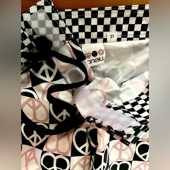 O’Neill Board Shorts-New - Picture 3 of 5